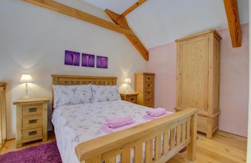 Tiverton House | The Gearing