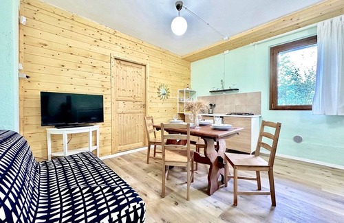 Bettolelle Apartment | the Gelso in historic villa with pool in Senigallia