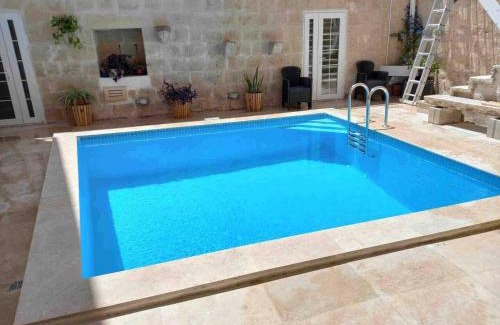 Qormi House | The Gem Farmhouse By Homely