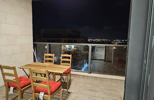 Kiryat Ata Apartment | The Gem of the Krayotnn