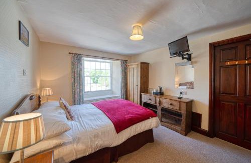 Dent Bed & Breakfast | The George and Dragon