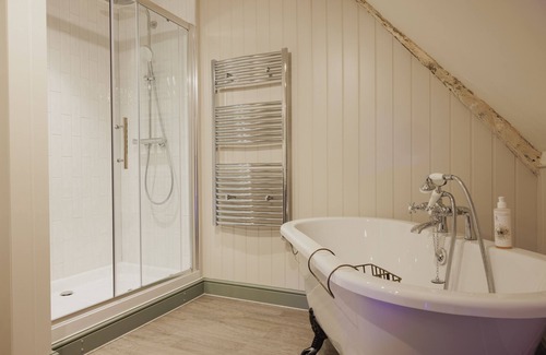 Westerham Hotel | The George & Dragon