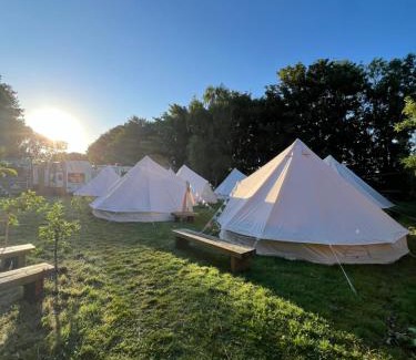 Waterlooville Other | The George Inn, 20-25 mins from Goodwood FoS