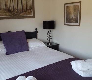 Stockbridge Bed & Breakfast | The George Inn Middle Wallop