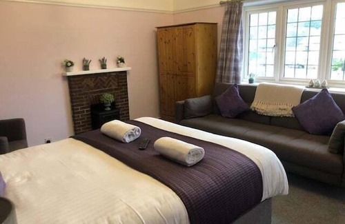 Stockbridge Bed & Breakfast | The George Inn Middle Wallop