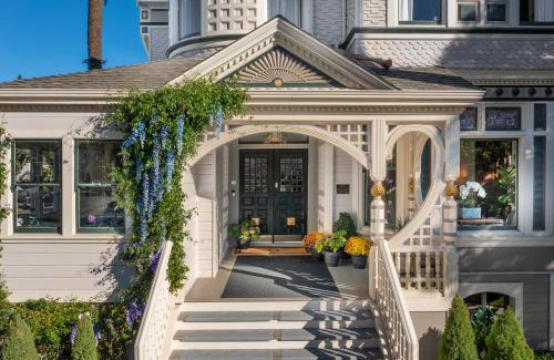 Napa Bed & Breakfast | The George - Luxury Boutique Inn