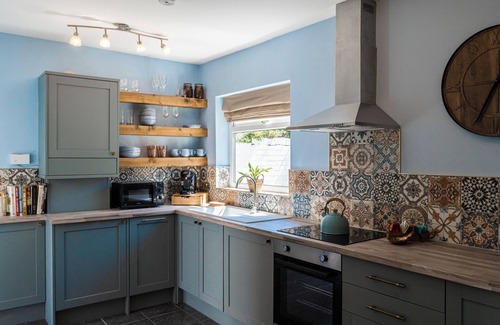 Whitley Bay Cottage | THE GEORGE, pet friendly, country holiday cottage in Whitley Bay