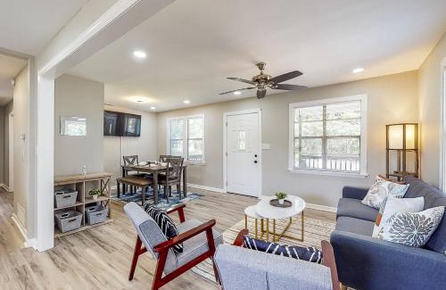 Bloomingdale House | The Georgia Peach