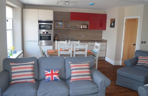 Appledore Apartment | The Georgian Lounge - 1st Floor