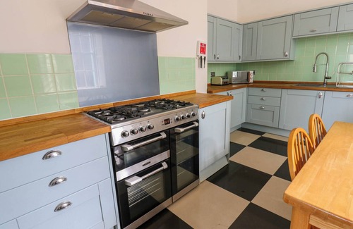 Whitehaven Cottage | THE GEORGIAN MANOR HOUSE, pet friendly, with open fire in Whitehaven