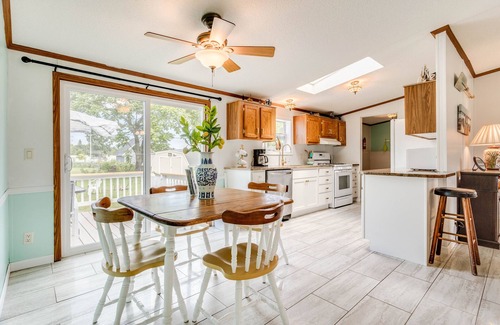 Lexington House | "THE GETAWAY" in the Village of Lexington