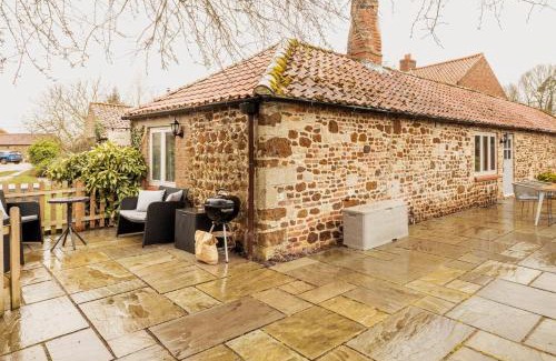 Pentney House | The Gig House - relaxing countryside spa break