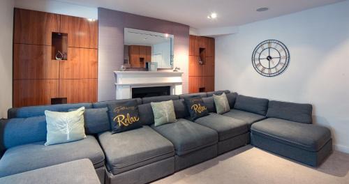 York Apartment | The Gillygate Gathering - City Centre - Sleeps Up To 18