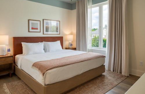 12 South House | The Gilmore, an AvantStay Hotel