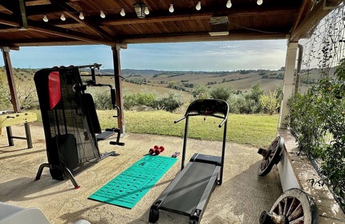 Bettolelle House | the Girasole in country house with swimming pool in Senigallia