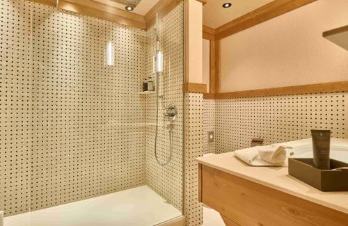 Ormont-Dessus Hotel | The Glacier Hotel - ex Eurotel Victoria -