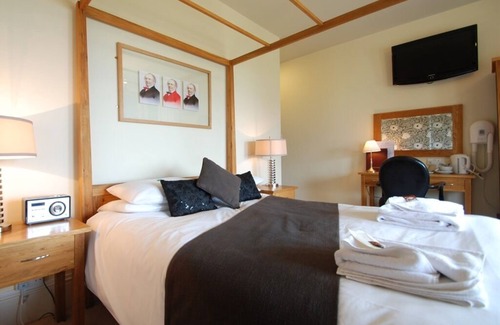 Dwygyfylchi Hotel | The Gladstone