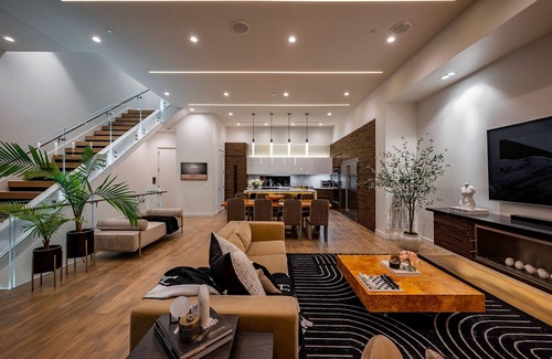Hyde Park House | The Glass Haus I · Modern Luxury · River Oaks · Rooftop Terrace · Elevator