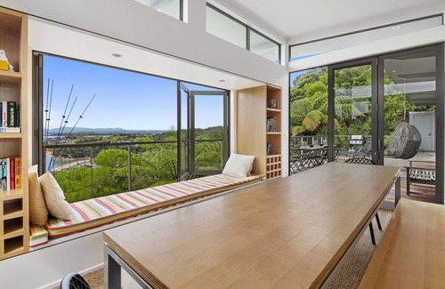 Kaiteriteri Cottage | The Glass House - Kaiteriteri Holiday Home