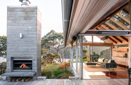 Taiharuru Villa | The Glasshouse at Taiharuru