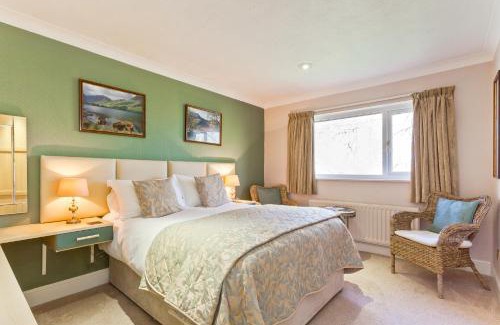 Oxenholme House | The Glen Guest House