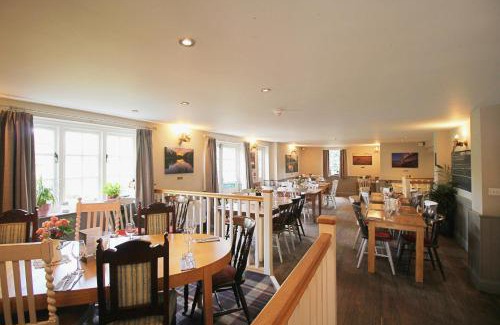 Lydney Hotel | The Globe Inn Alvington