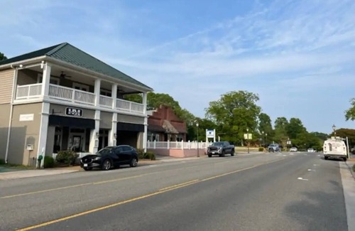 Zanoni House | The Gloucester "Main Street Retreat" will assist you in loving this small town!!