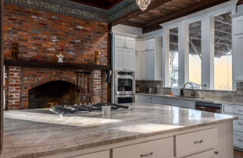 St. Francisville House | The Glynns by Louisiana Hospitality Group