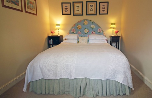 Kneesall Bed & Breakfast | The Goat House at Ivy Cottage