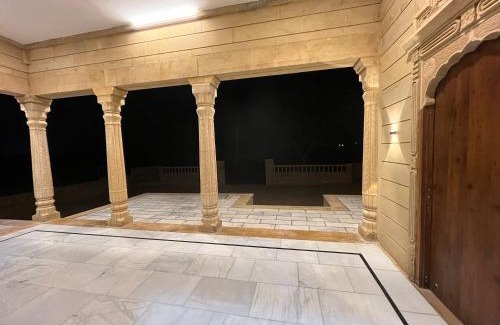 Khuri House | The golden home stay