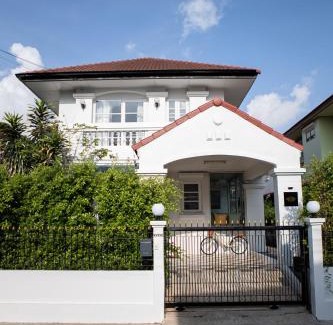 Lat Krabang House | The Golden House @ Suvarnabhumi