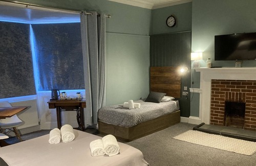 Weymouth Hotel | The Golden Lion Hotel