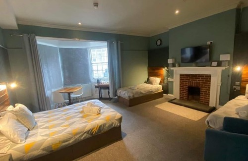 Weymouth Hotel | The Golden Lion Hotel