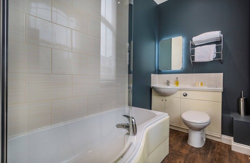 St Ives Hotel | The Golden Lion Hotel, St Ives, Cambridgeshire