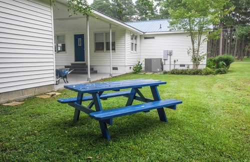 Whiteville House | The Golf House @ by Land O' Lakes Golf Course in Whiteville, NC