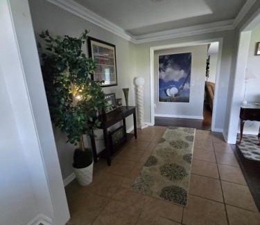 Vine Grove House | The Golf House