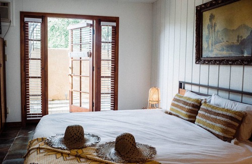 Desert Hot Springs Hotel | The Good House