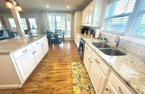 Lake Secession House | The Good Life Lake House | 3 Bed, 2 Bath