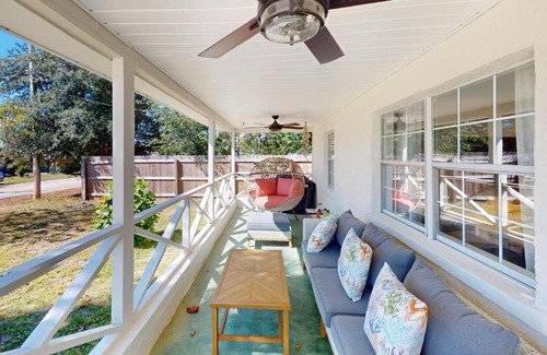 Riviera Beach House | The Good Life On Le Grand