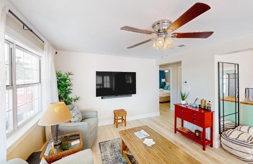 Riviera Beach House | The Good Life On Le Grand