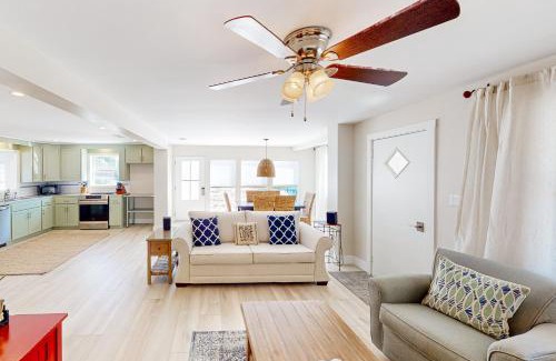 Riviera Beach House | The Good Life On Le Grand