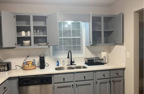 Smyrna House | The Good Life Place in Atlanta