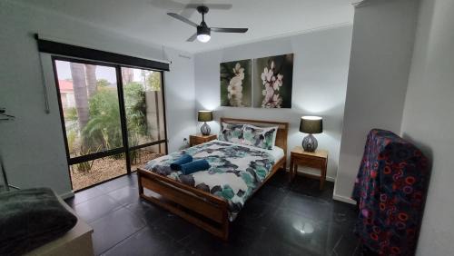 Port Pirie South Apartment | The Good Life - Two Bedroom Garden Apartment