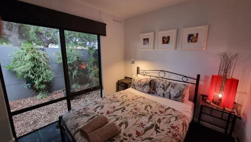 Port Pirie South Apartment | The Good Life - Two Bedroom Garden Apartment