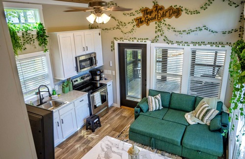 Tracy City Cabin | The Good Old Days at The Retreat at Deer Lick Falls Phase II