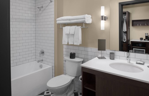 Downtown Eugene Hotel | The Gordon Hotel