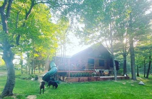 Actinolite Cabin | The Gordon's River Cabin-Luxury Custom Log Home