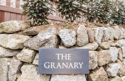 Mawnan Smith House | The Granary at Boskensoe Barns