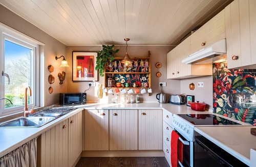 Maidstone House | The Granary at Newage Farm