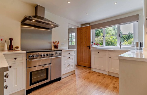 Saxmundham House | The Granary at Snape